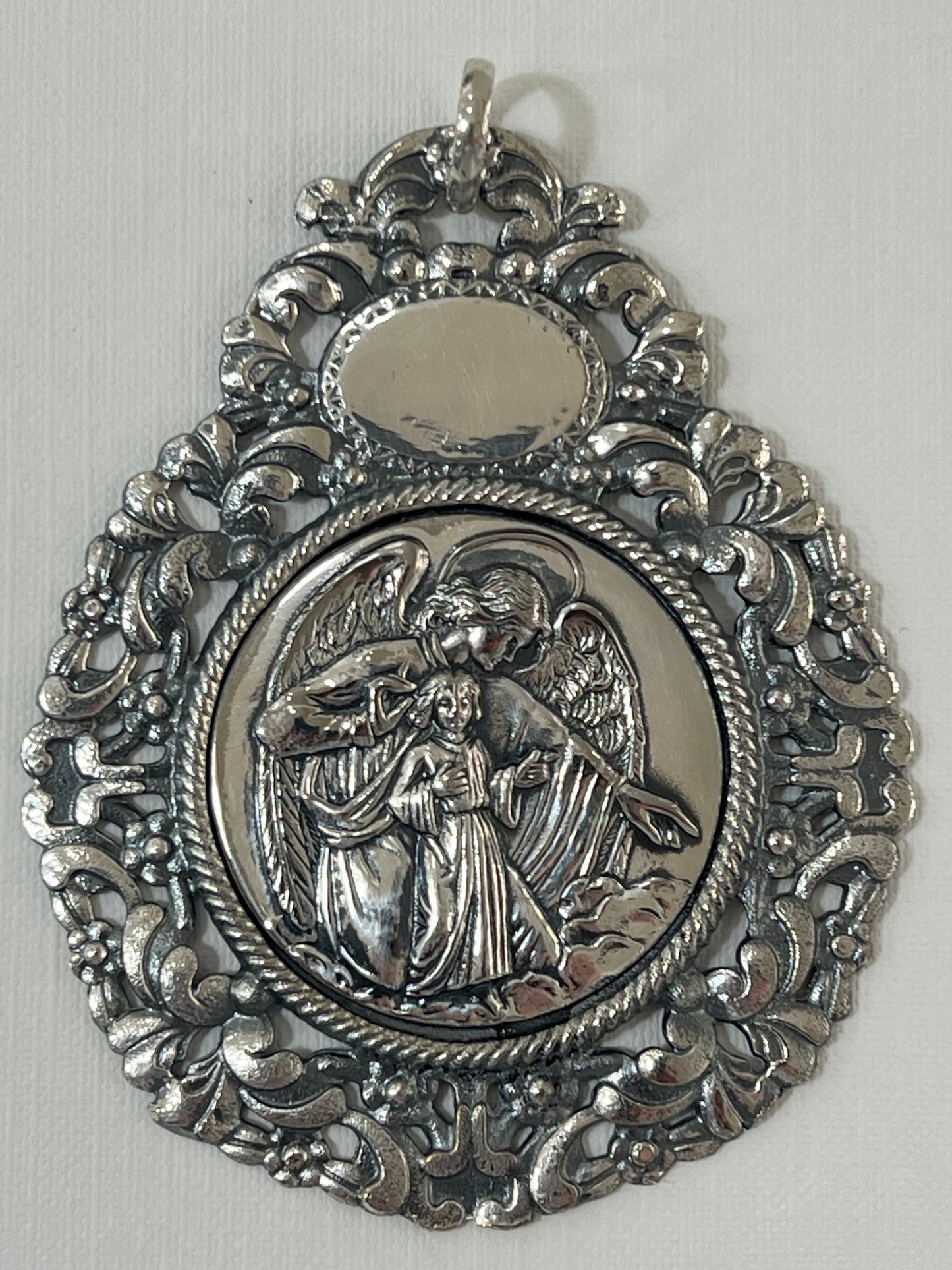 Medalla de cuna Ángel de la Guarda.